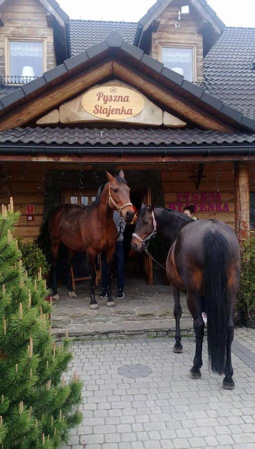 Pyszna Stajenka Otel Bakow  Dış mekan fotoğraf