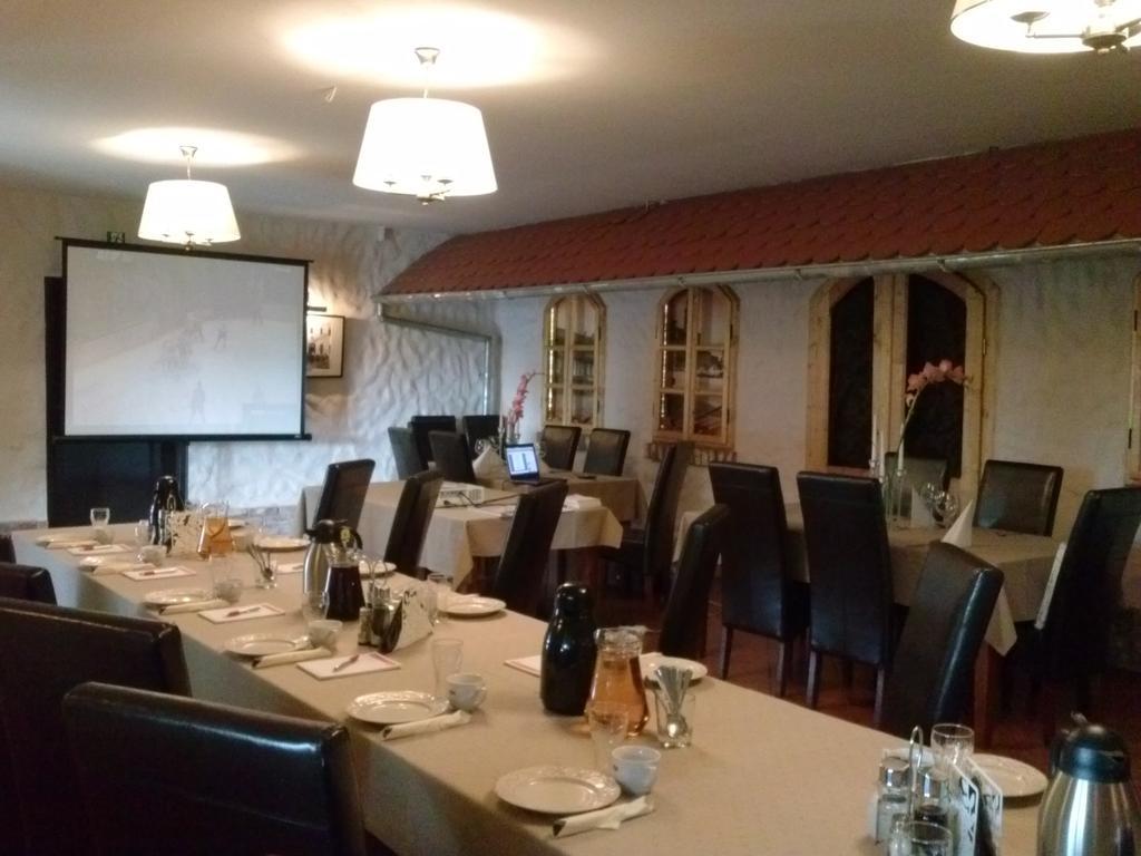 Pyszna Stajenka Otel Bakow  Dış mekan fotoğraf